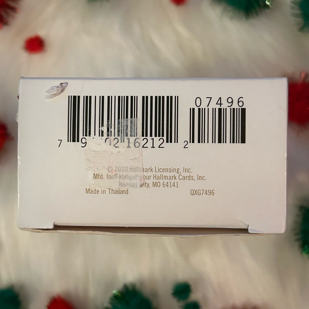 Sole Sisters Hallmark Keepsake Ornament - Picture 5 of 6